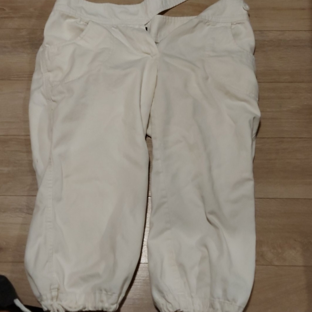 H&M White Capris